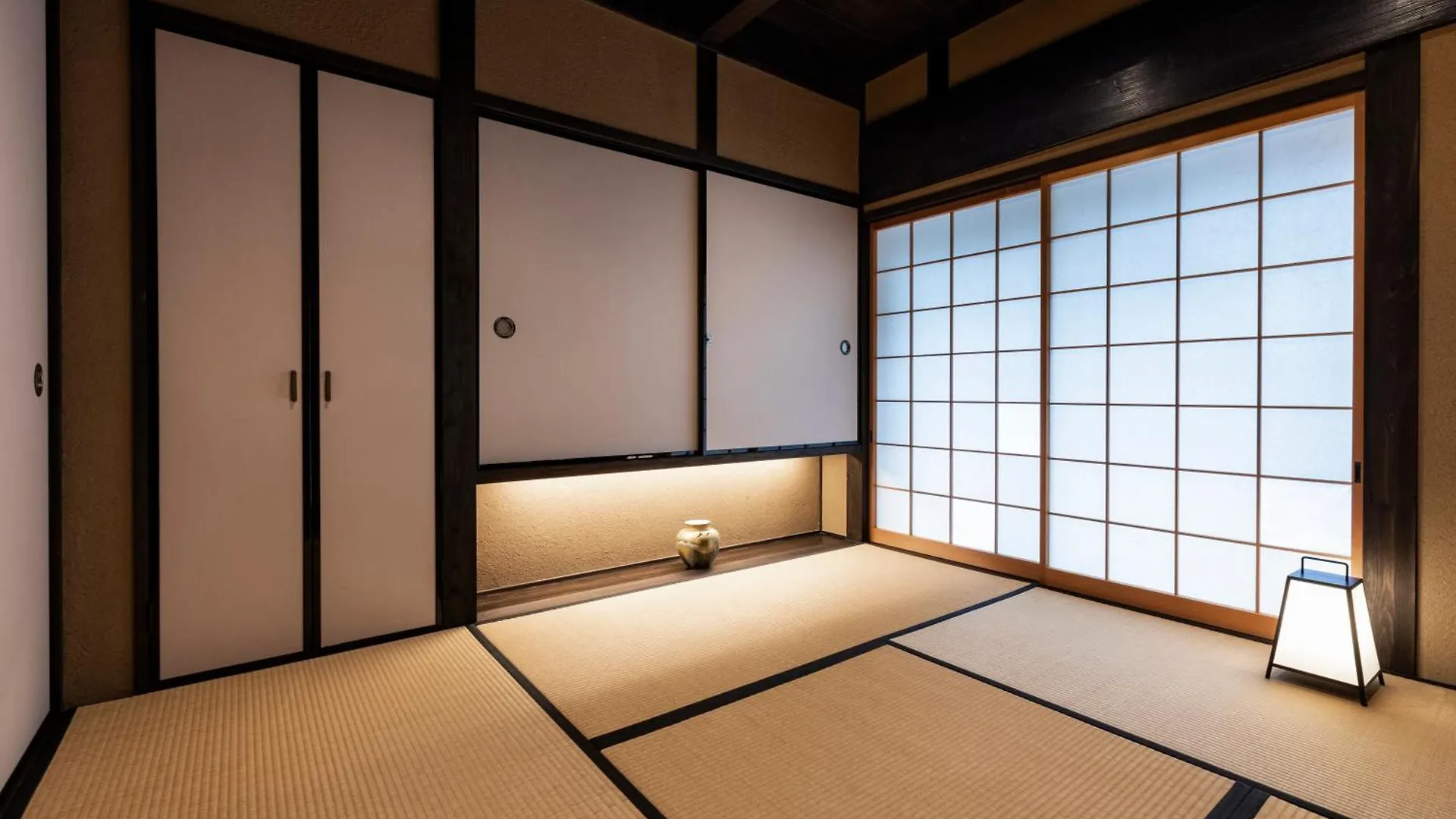 Rinn Premium Machiya Yae Kyoto 0*,  Japan